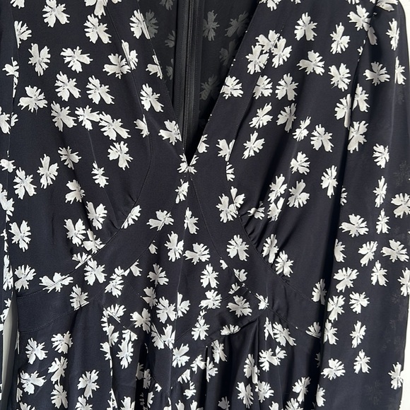 Derek Lam silk Floral Print V-Neck Long Sleeve Mini Dress Size 4 - Picture 6 of 15